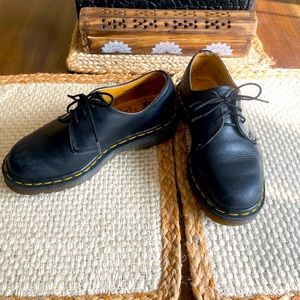 Kids size 3 Dr. Martin oxford’s.